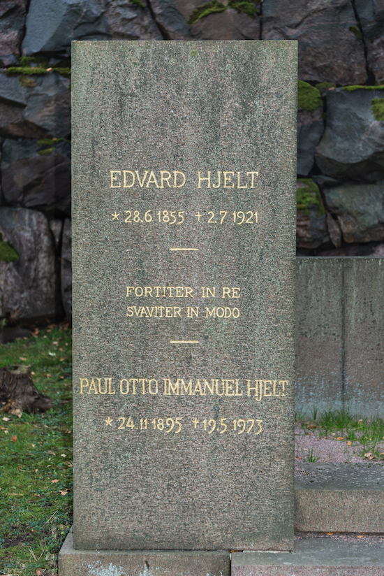 Edvard Hjelt (Helsingfors, Sandudds nya begravningsplats 15-24-1)