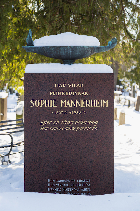 Sophie Mannerheim (Helsingfors, Sandudds gamla begravningsplats 15-10)
