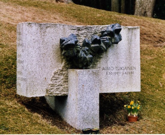 Aimo Tukiainen (Helsingfors, Sandudds gamla begravningsplats 21A–0)